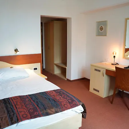 Hotel Krek Superior 3*