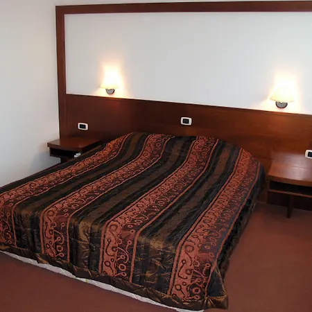 Krek Superior Hotel 3*