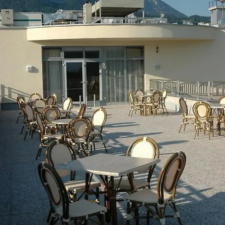 Krek Superior Hotel